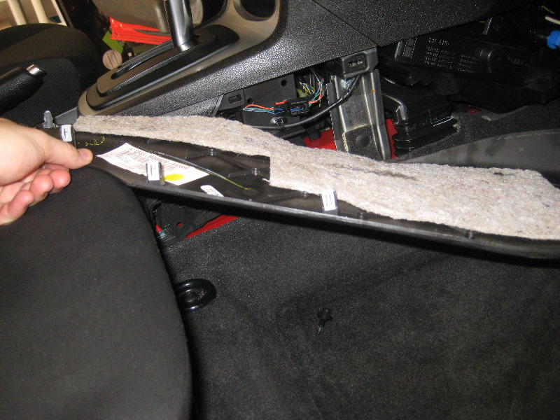 Ford-Fiesta-HVAC-Cabin-Air-Filter-Replacement-Guide-043