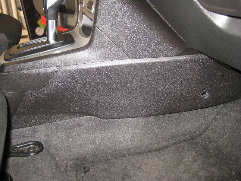 Ford-Fiesta-HVAC-Cabin-Air-Filter-Replacement-Guide-045