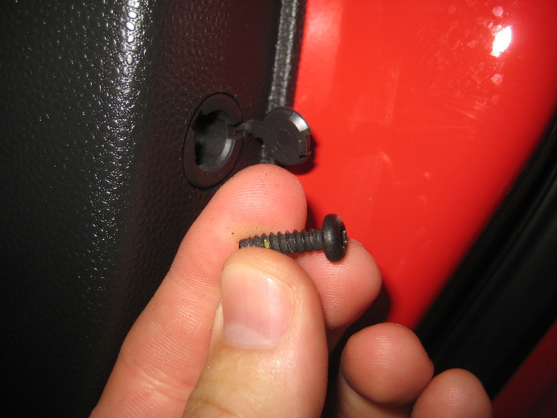 Ford-Fiesta-Plastic-Interior-Door-Panel-Removal-Guide-013