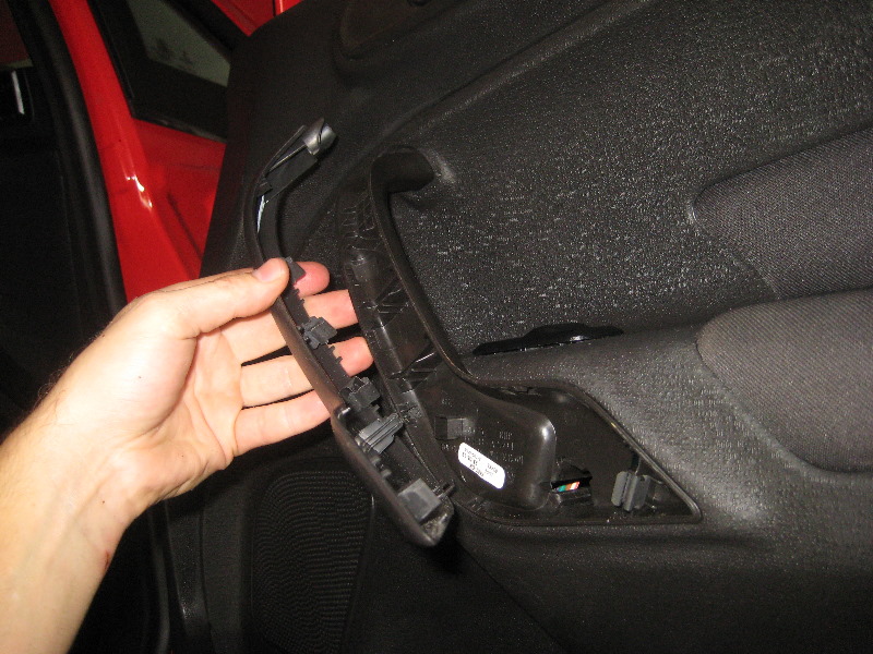 Ford-Fiesta-Plastic-Interior-Door-Panel-Removal-Guide-055