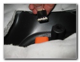 Ford-Fiesta-Plastic-Interior-Door-Panel-Removal-Guide-031