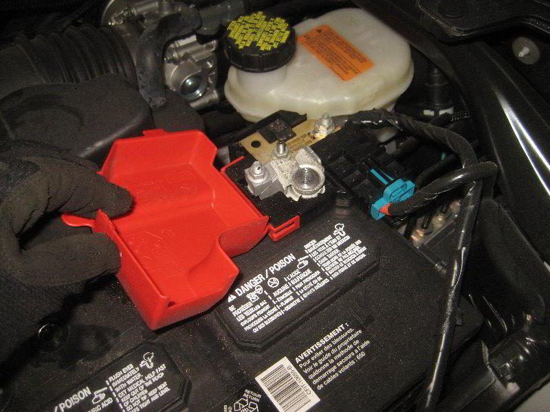 Ford-Flex-12V-Automotive-Battery-Replacement-Guide-009