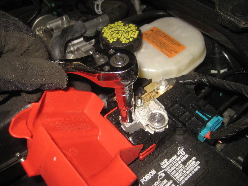Ford-Flex-12V-Automotive-Battery-Replacement-Guide-010