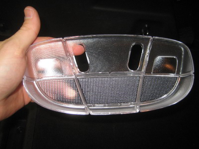 Ford-Flex-Cargo-Area-Light-Bulbs-Replacement-Guide-005