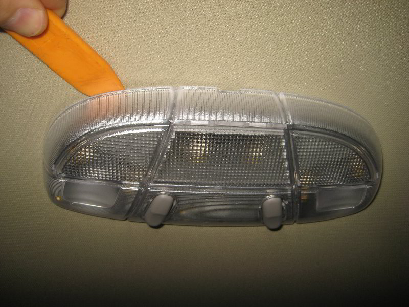 Ford-Flex-Dome-Light-Bulbs-Replacement-Guide-002
