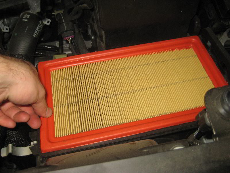 Ford-Flex-Engine-Air-Filter-Replacement-Guide-013