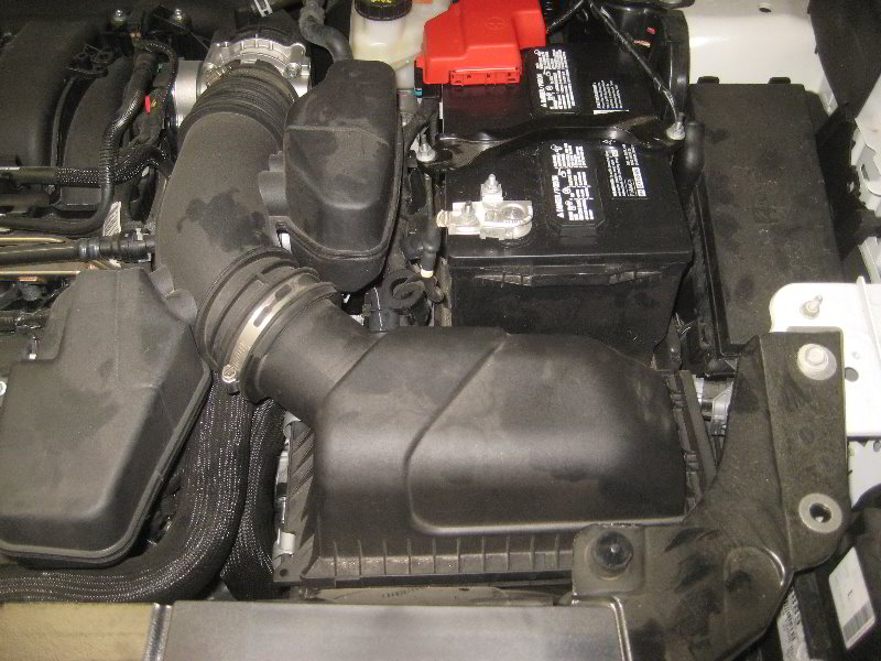 Ford-Flex-Engine-Air-Filter-Replacement-Guide-018