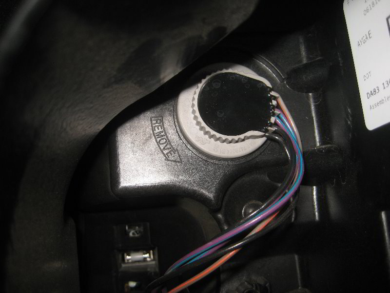 Ford-Flex-Headlight-Bulbs-Replacement-Guide-056
