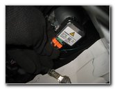 Ford-Flex-Headlight-Bulbs-Replacement-Guide-026