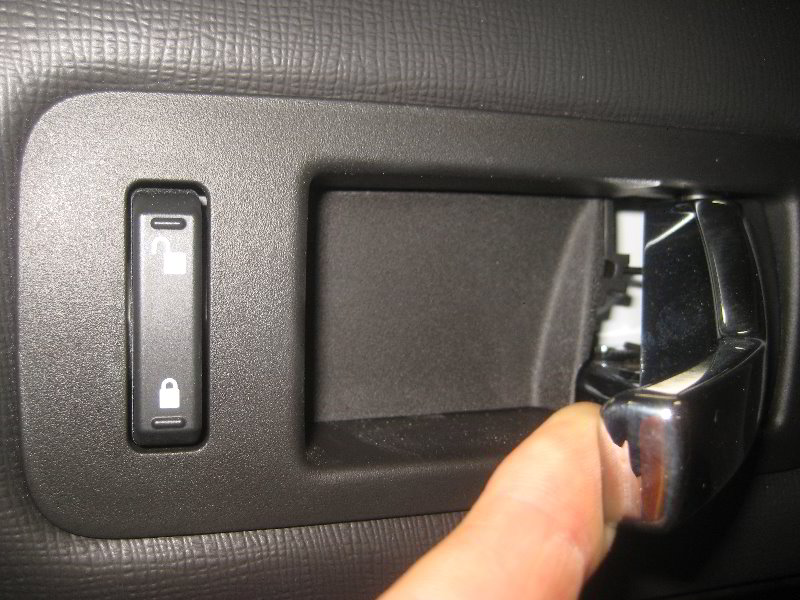 Ford-Flex-Interior-Door-Panel-Removal-Guide-002
