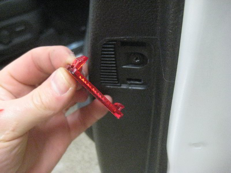 Ford-Flex-Interior-Door-Panel-Removal-Guide-050
