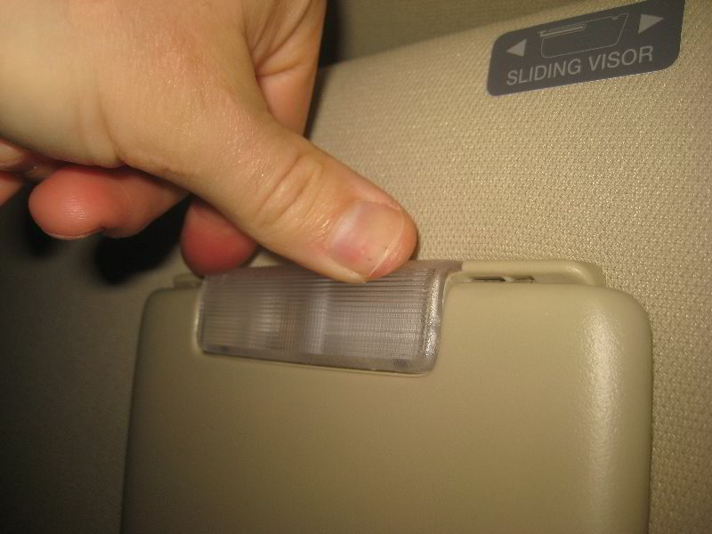 Ford-Flex-Vanity-Mirror-Light-Bulb-Replacement-Guide-016