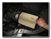 Ford-Focus-Engine-Air-Filter-Replacement-Guide-009