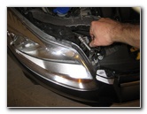 Ford-Focus-Headlight-Bulbs-Replacement-Guide-061