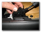 Ford-Focus-Interior-Door-Panel-Removal-Guide-041