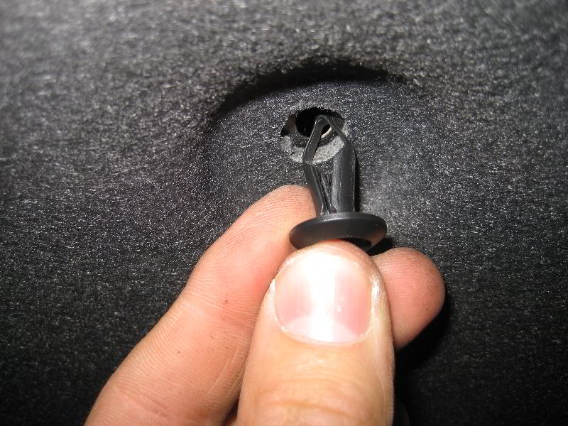 FordFocusTailLightBulbsReplacementGuide048