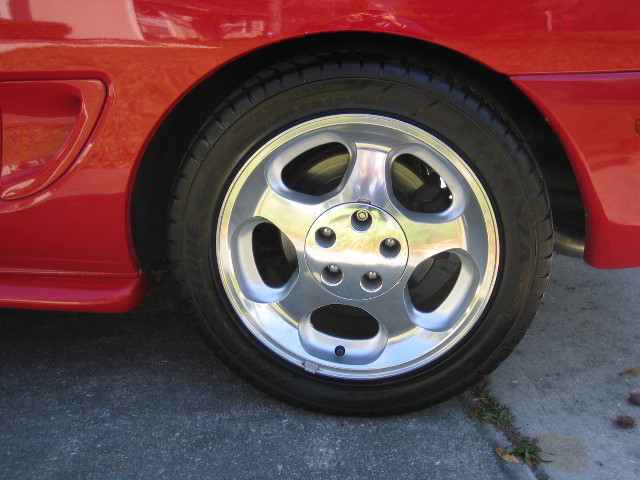 1994-Ford-Mustang-Cobra-013