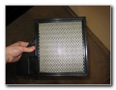 Ford Mustang 5.0L V8 Engine Air Filter Replacement Guide