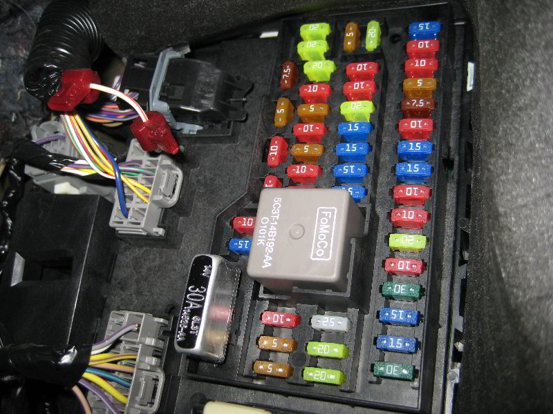 Ford Mustang Electrical Fuse Replacement Guide 013