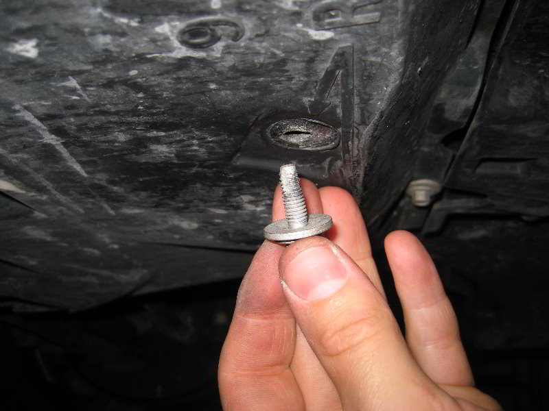 Ford-Mustang-Coyote-V8-Engine-Oil-Change-Guide-011