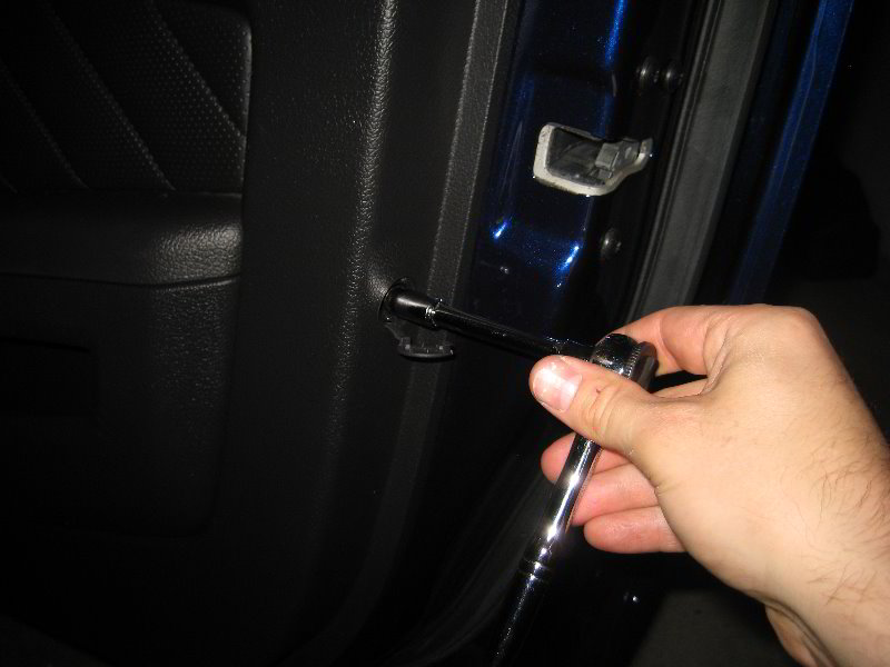 Ford-Mustang-Interior-Door-Panel-Removal-Guide-086