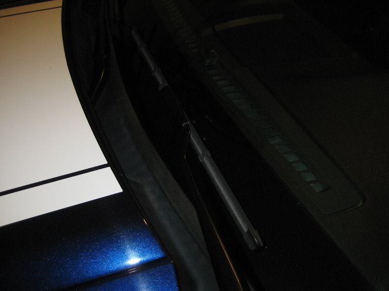 Ford-Mustang-Windshield-Wiper-Blades-Replacement-Guide-014