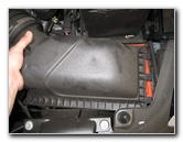 Ford-Taurus-Duratec-35-Engine-Air-Filter-Replacement-Guide-006