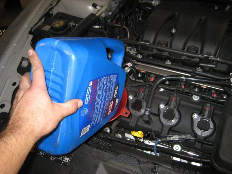Ford-Taurus-Duratec-35-V6-Engine-Oil-Change-Guide-021