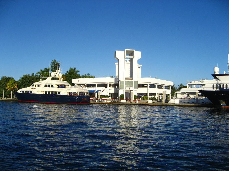 Fort-Lauderdale-Intracoastal-Waterway-FL-042