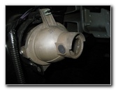 GM-Chevrolet-Camaro-Fog-Light-Bulbs-Replacement-Guide-014
