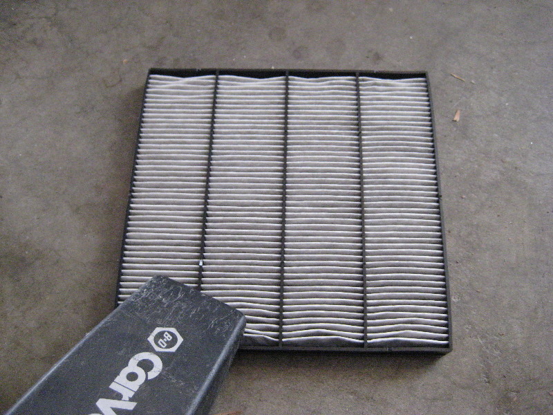 GM-Chevrolet-Camaro-Cabin-Air-Filter-Replacement-Guide-021