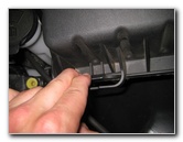 GM-Chevrolet-Camaro-Headlight-Bulbs-Replacement-Guide-003