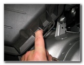 GM-Chevrolet-Camaro-Headlight-Bulbs-Replacement-Guide-004