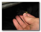 GM-Chevrolet-Camaro-Headlight-Bulbs-Replacement-Guide-019