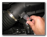 GM-Chevrolet-Camaro-Headlight-Bulbs-Replacement-Guide-047