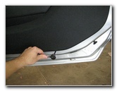 GM-Chevrolet-Camaro-Interior-Door-Panel-Removal-Guide-012