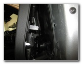 GM-Chevrolet-Camaro-Interior-Door-Panel-Removal-Guide-016