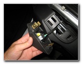 GM-Chevrolet-Camaro-Interior-Door-Panel-Removal-Guide-021
