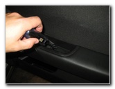 GM-Chevrolet-Camaro-Interior-Door-Panel-Removal-Guide-058