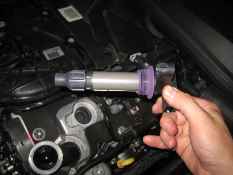 GM-Chevrolet-Camaro-V6-Engine-Spark-Plugs-Replacement-Guide-015