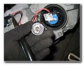 Chevrolet-Cobalt-Headlight-Bulbs-Replacement-Guide-028
