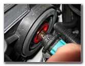 GM-Chevrolet-Cruze-Headlight-Bulbs-Replacement-Guide-012