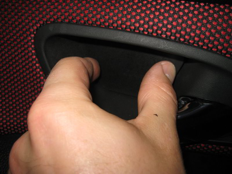 GM-Chevrolet-Cruze-Interior-Door-Panel-Removal-Guide-037