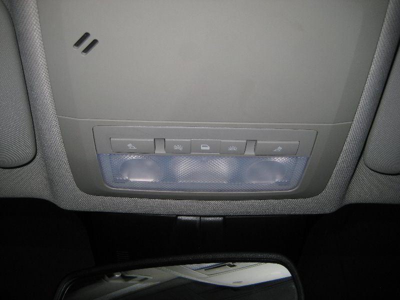 GM-Chevrolet-Cruze-Map-Light-Bulbs-Replacement-Guide-001