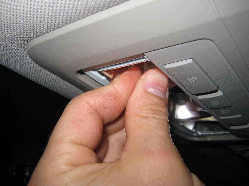 GM-Chevrolet-Cruze-Map-Light-Bulbs-Replacement-Guide-010