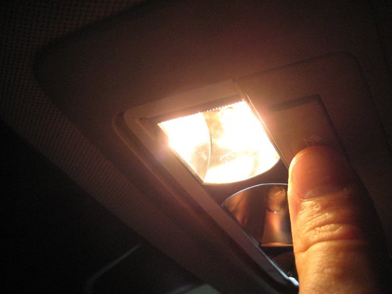 GM-Chevrolet-Cruze-Map-Light-Bulbs-Replacement-Guide-011