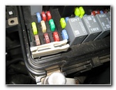 GM-Chevrolet-Equinox-Electrical-Fuse-Replacement-Guide-007