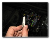 GM-Chevrolet-Equinox-Electrical-Fuse-Replacement-Guide-008