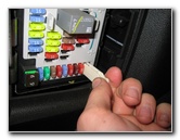 GM-Chevrolet-Equinox-Electrical-Fuse-Replacement-Guide-015