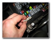 GM-Chevrolet-Equinox-Electrical-Fuse-Replacement-Guide-021